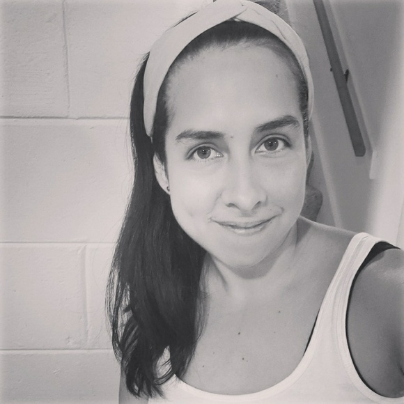 Meet your Posher, Maria - Picture 1 of 1